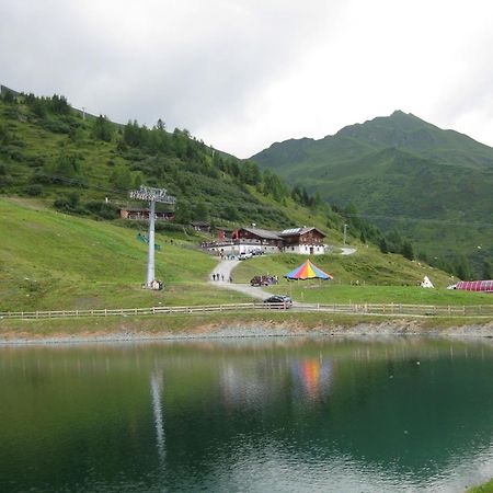 Pension Und Appartement Weinschreiber Раурис Экстерьер фото