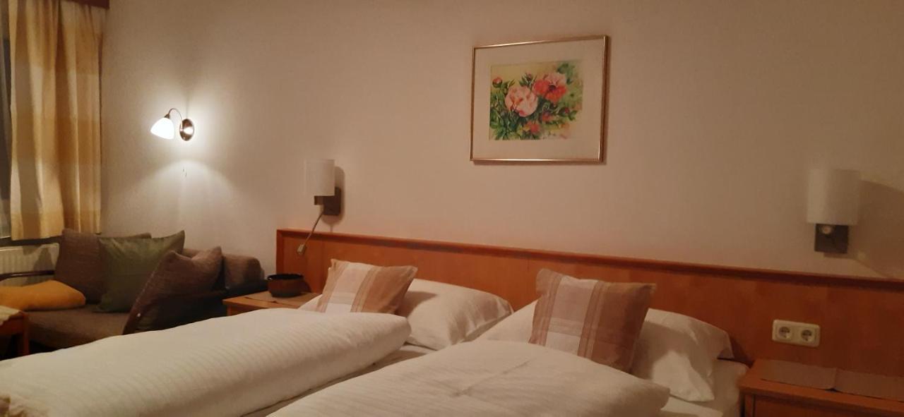 Pension Und Appartement Weinschreiber Раурис Экстерьер фото