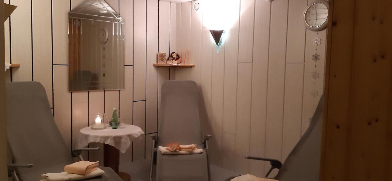 Pension Und Appartement Weinschreiber Раурис Экстерьер фото